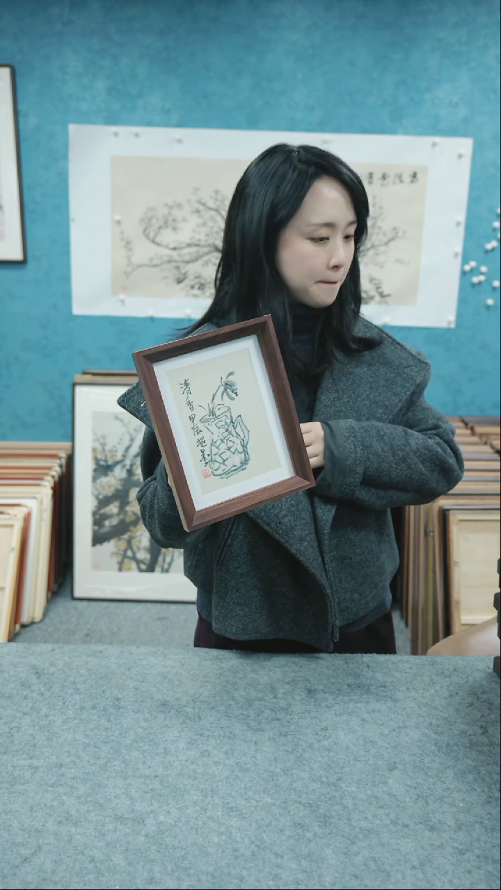 【闪购商品】国画8寸郑志超老师摆台