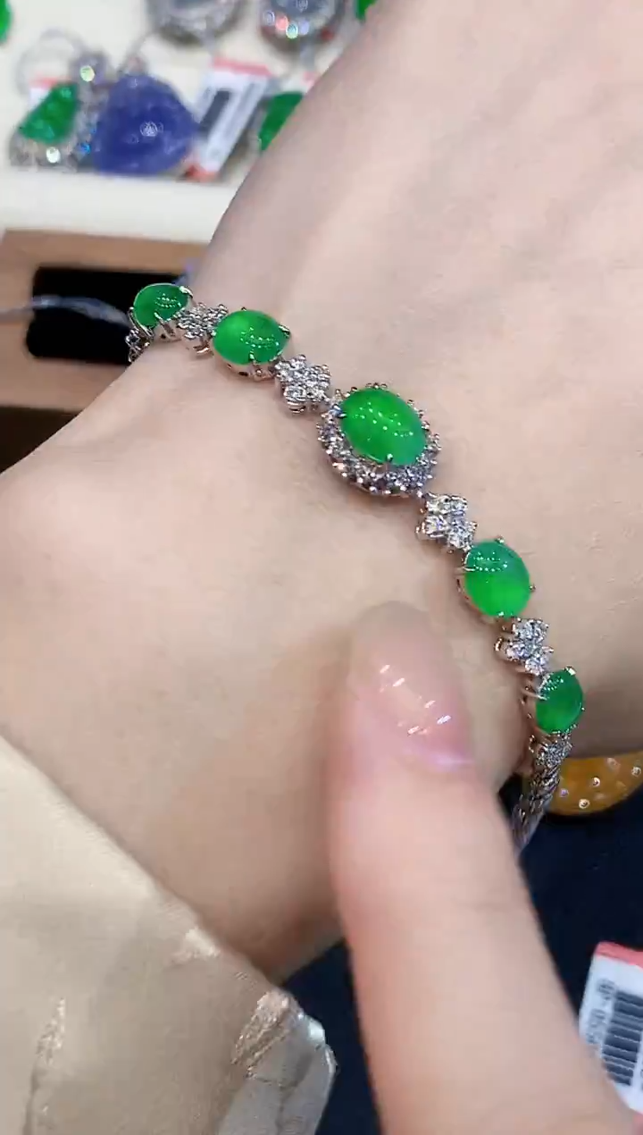 18K金镶嵌手链翡翠W