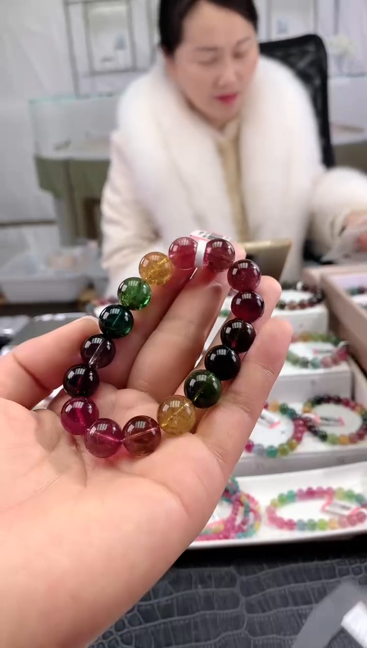 【闪购商品】碧玺手串未镶嵌 多样性发一条