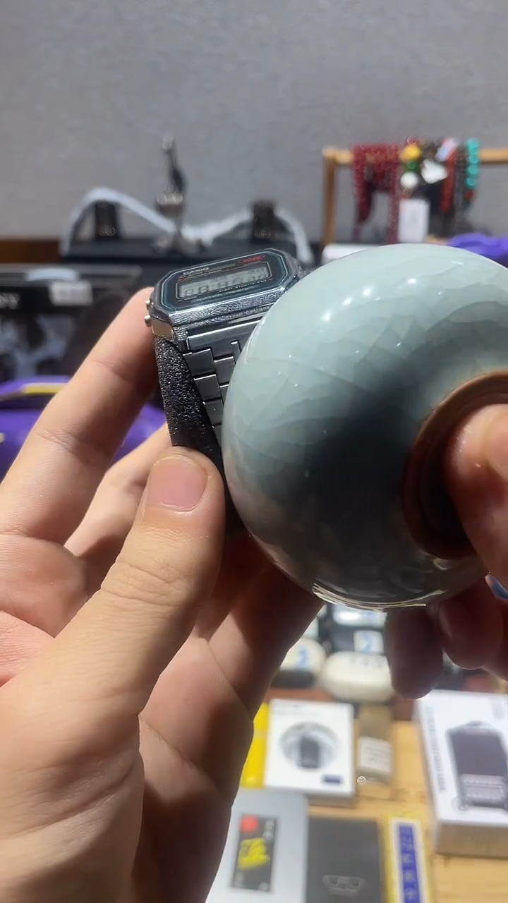 瓷片闪购商品 如图所示