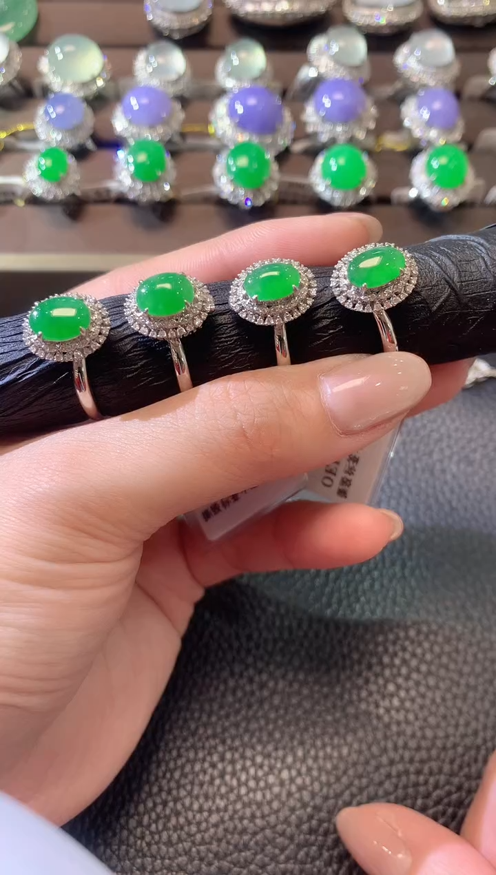 【闪购商品】翡翠戒指18K金镶嵌A41多样性发一件