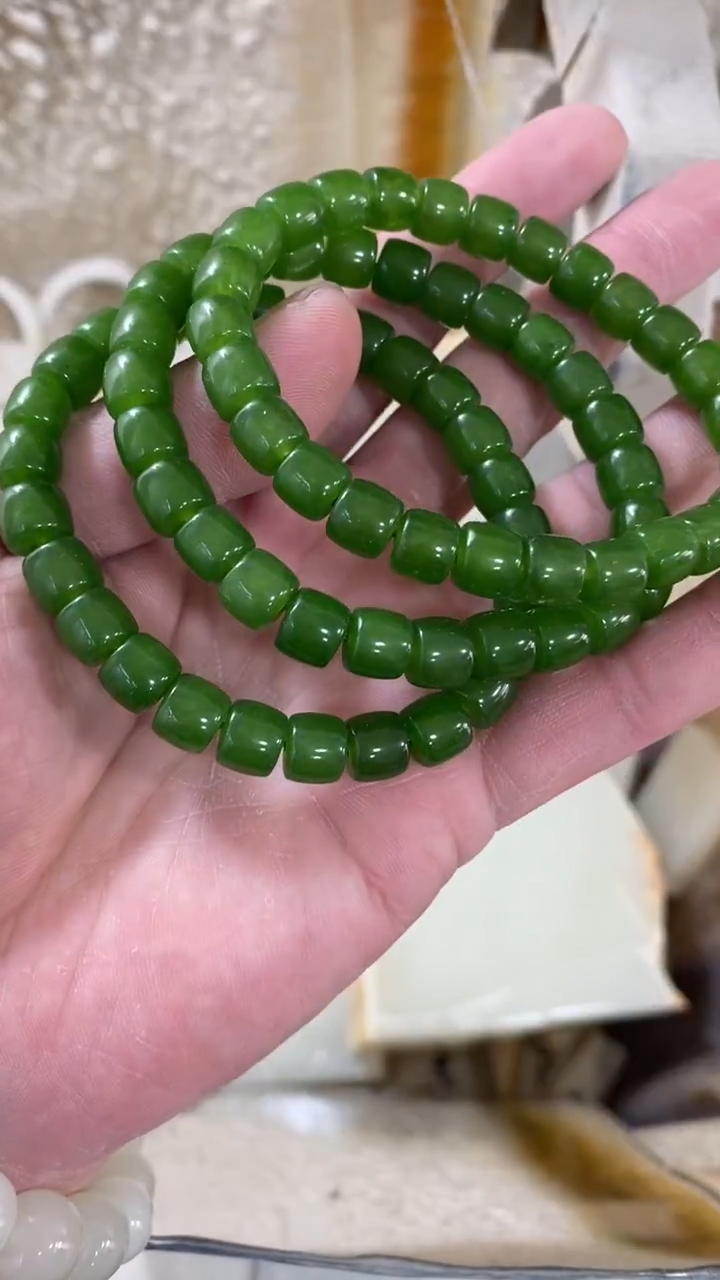 碧绿卡8MM直切手串  发一条