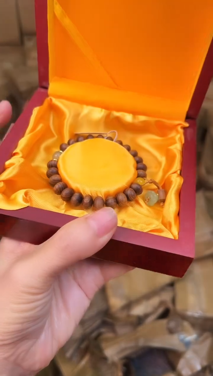 手串文儒甄选福利闪购商品无礼盒