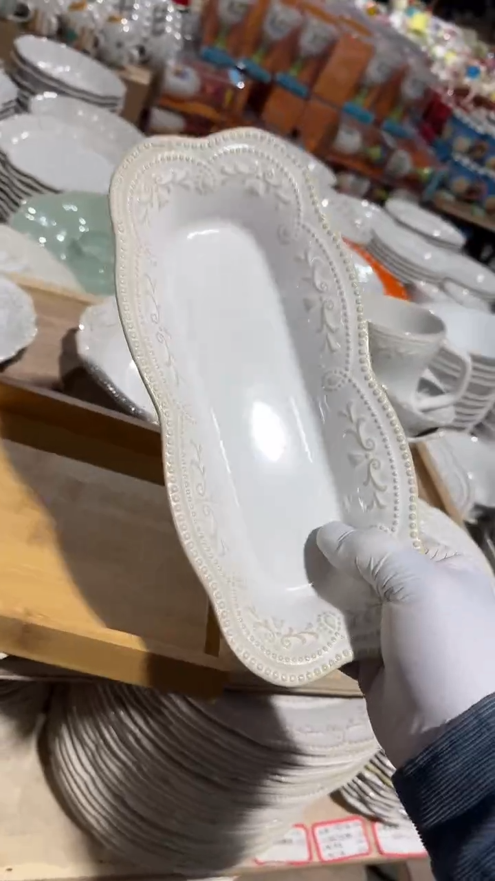 陶瓷花溪长方深盘微瑕 凑满20元包邮