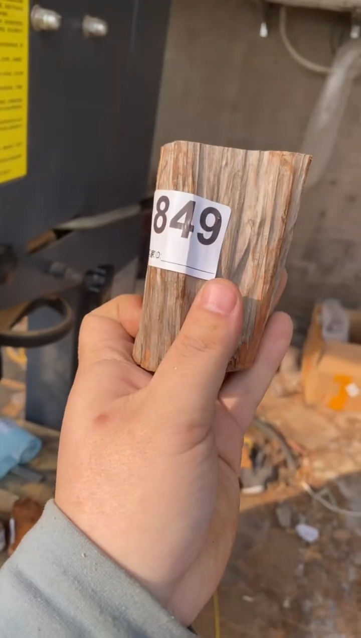 【闪购商品】柏木太行陈化崖柏切片