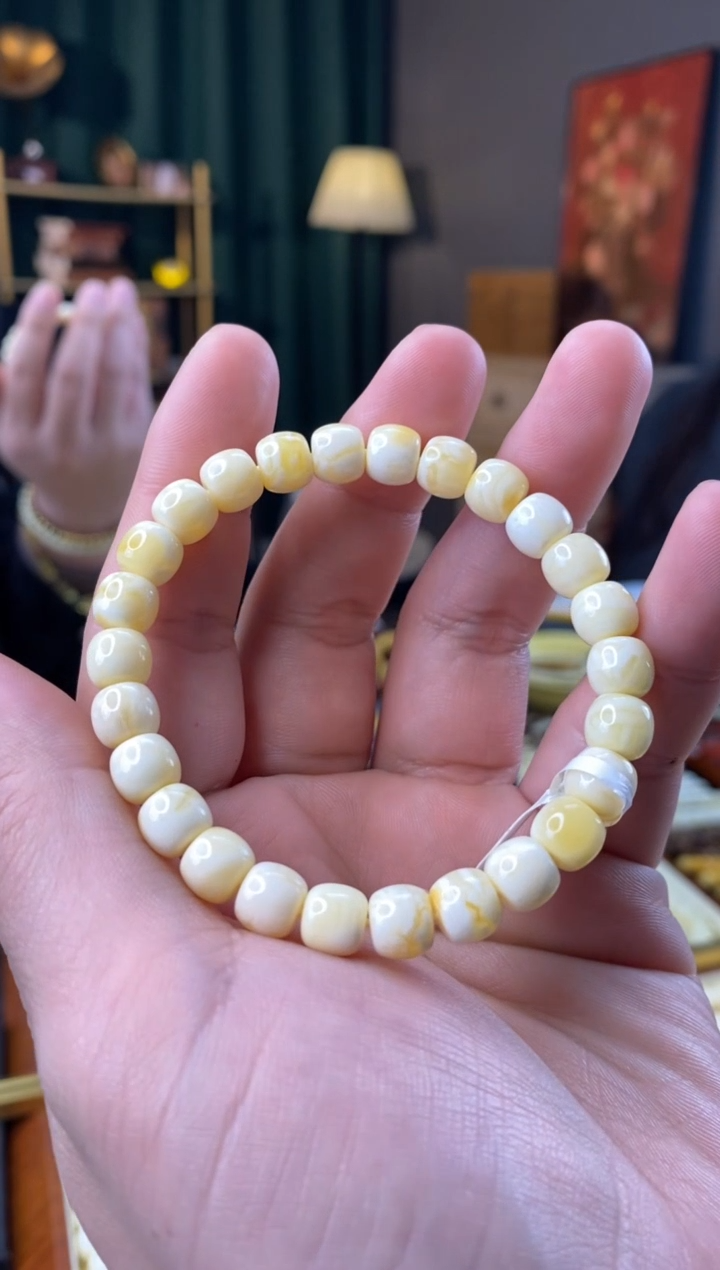 【闪购商品】蜜蜡手串未镶嵌8mm老型