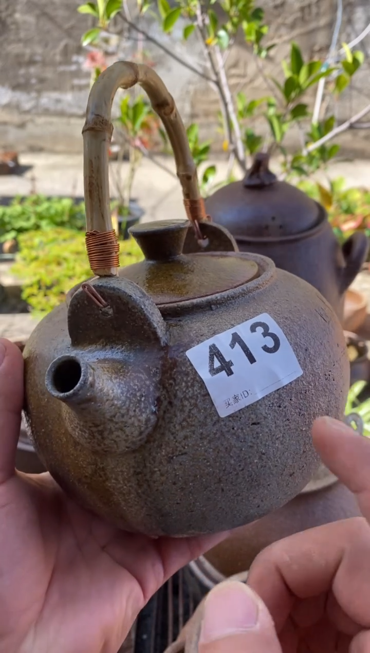 陶土1.2L卡盖提梁壶玉化 413