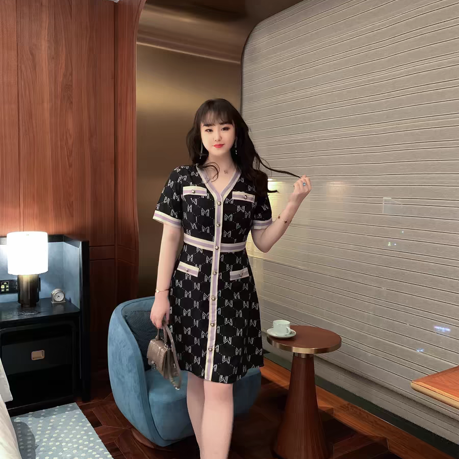 GLEC大码女装2025年新款名媛小 风高级感高腰印花减龄连衣裙气质