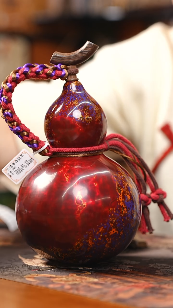 【闪购商品】RT235漆艺酒葫芦不包手串及旋转底座