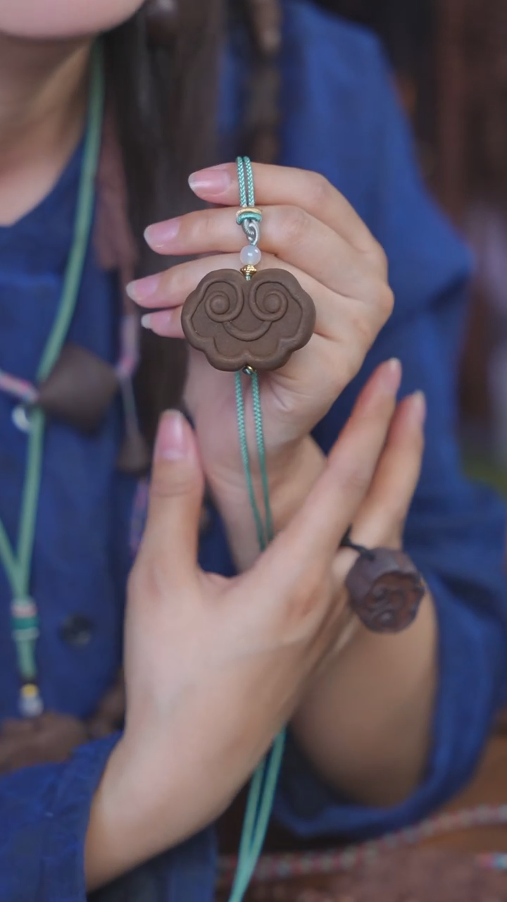 泥塑归真香方大微笑如意脖挂款式