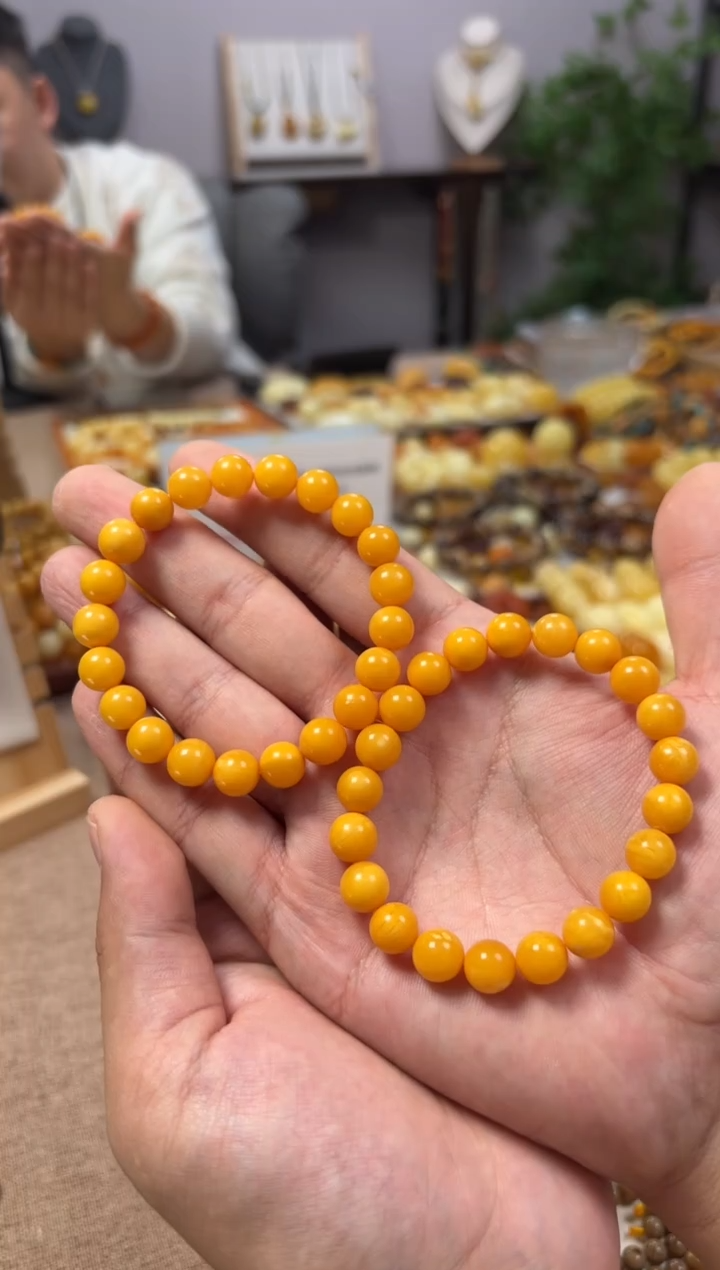 【闪购商品】蜜蜡裸石未镶嵌多样性发一件