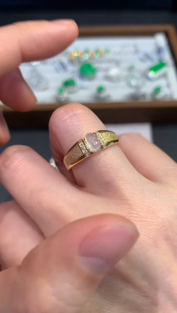 【闪购商品】翡翠戒指18K金镶嵌A45-4980