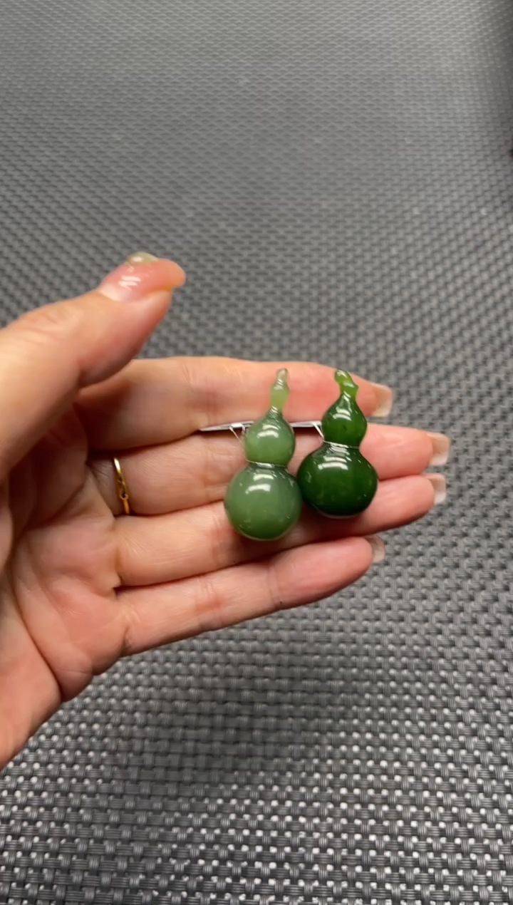 和田玉未镶嵌颈饰多样性发1件 0231