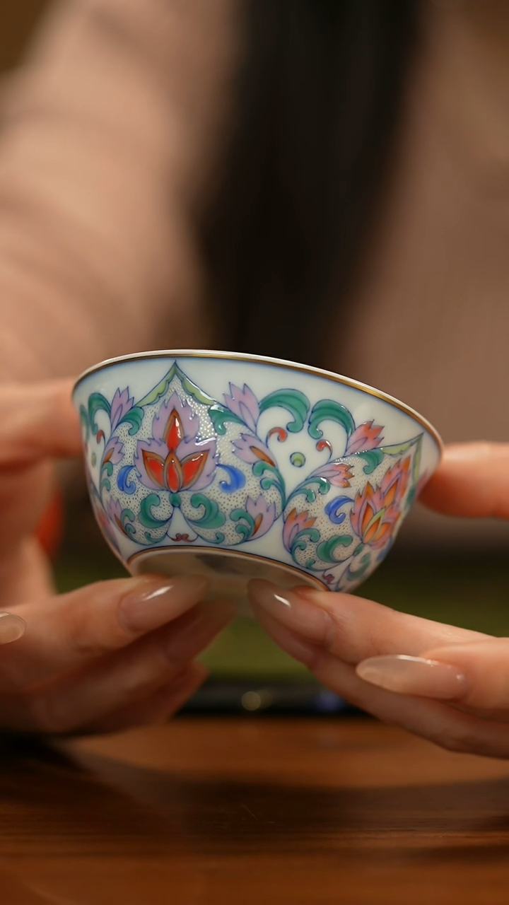 【闪购商品】瓷片冉月             