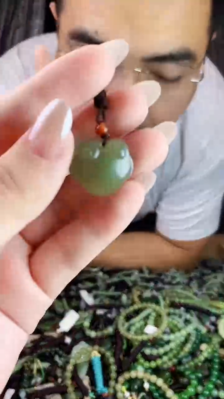 未镶嵌和田玉挂件多样性发货拍一发一