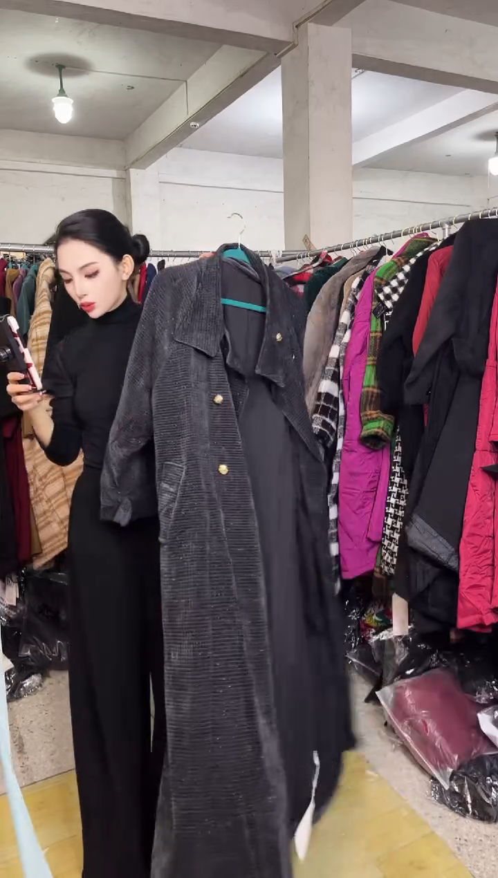 890闪购外套外披马甲打底裤子