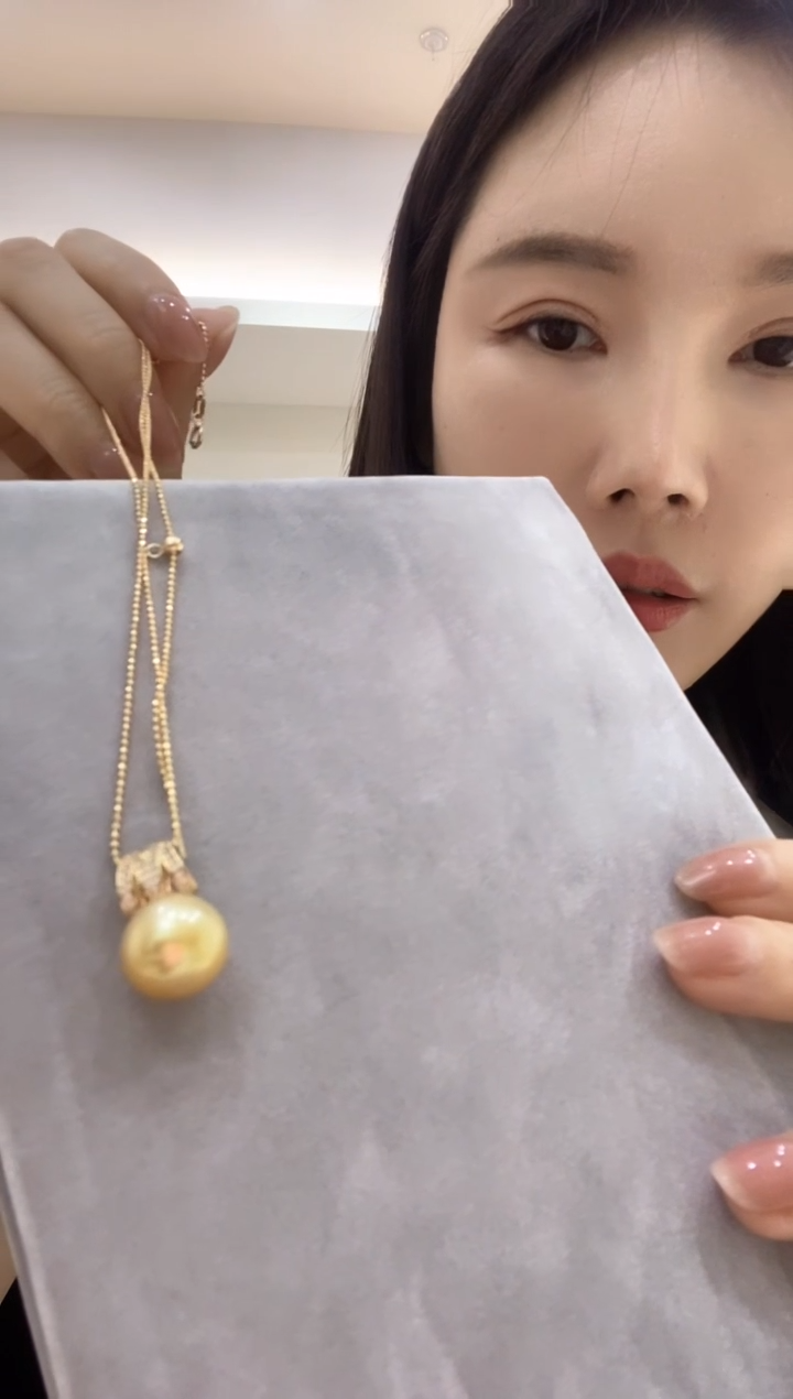 18K金镶嵌海水珍珠吊坠金珠吊坠