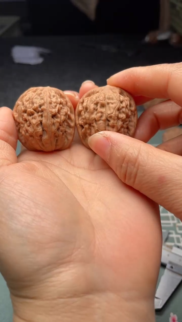 把件文玩核桃w149  莲花 36尺