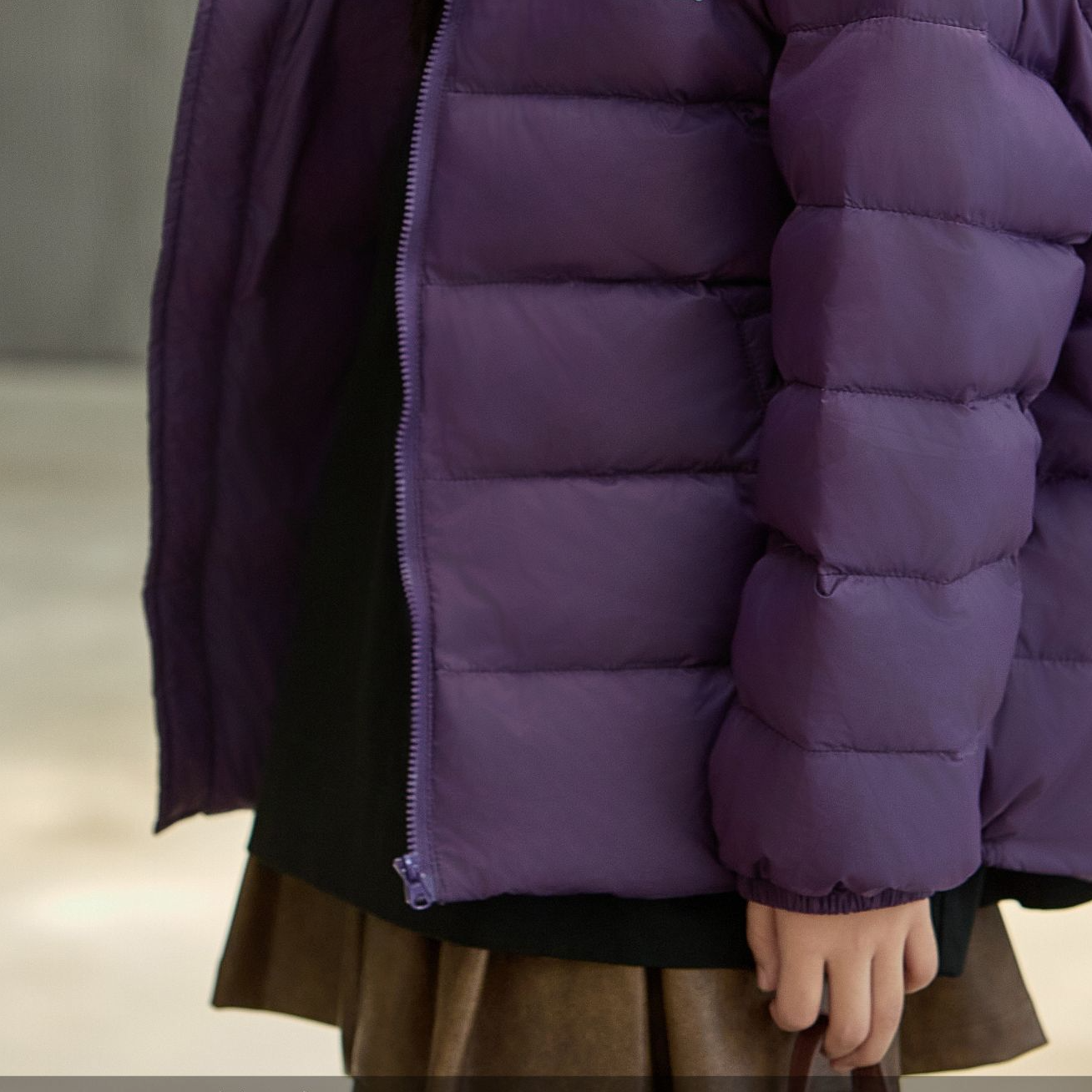 乐2025【X】2月13日儿童时尚潮酷紫色连帽羽绒服8011-
