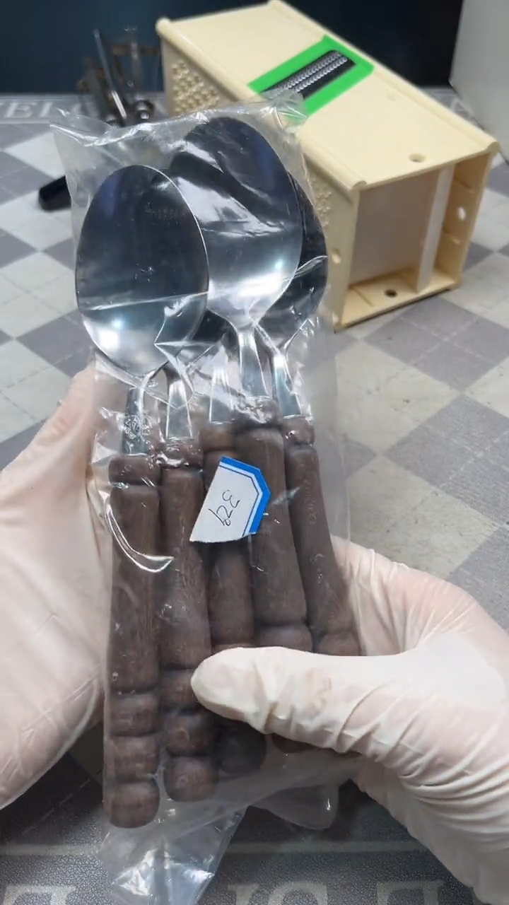 瓷片陶瓷如图所示周边