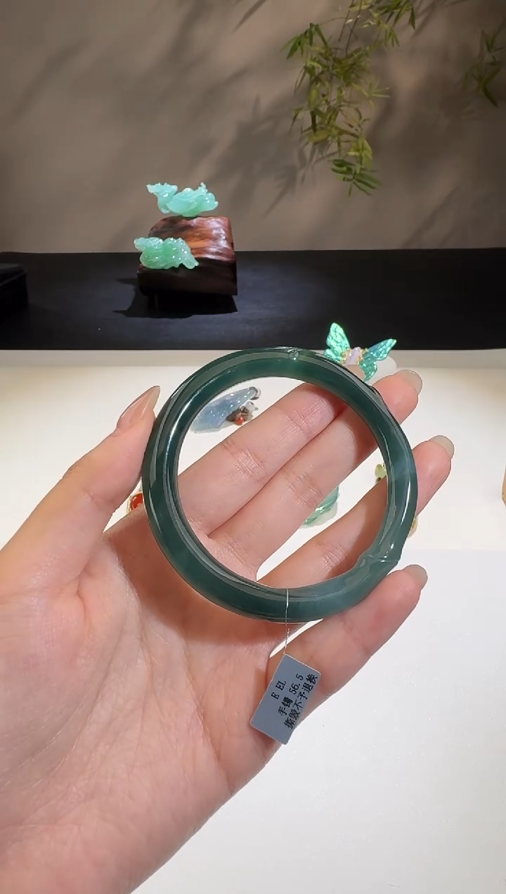 【闪购商品】翡翠手镯未镶嵌【鑫鑫】