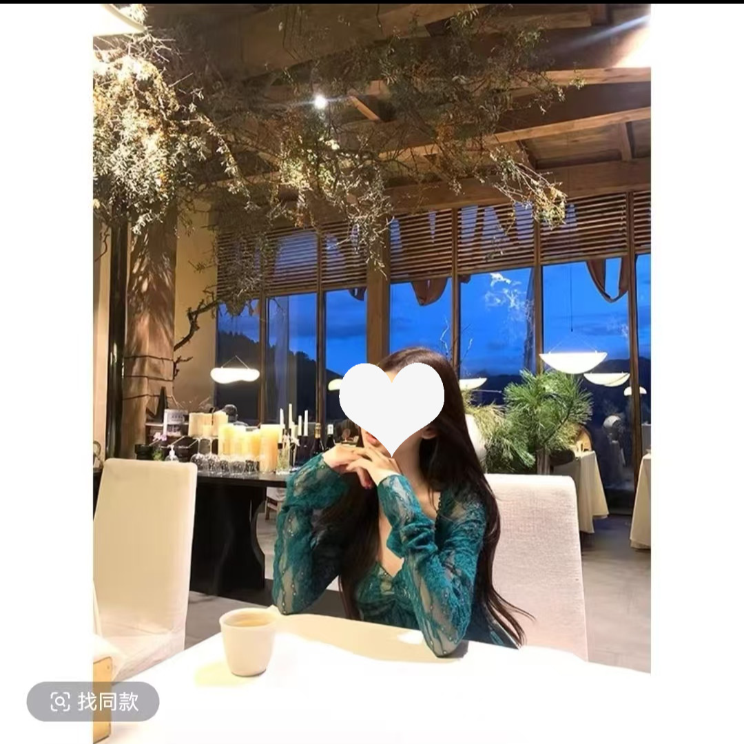 运补6-8  蕾丝衫女秋季高级感气质方领修身纯欲性感蕾丝上衣F1285