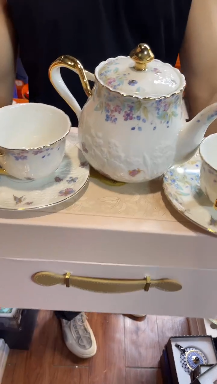 杯鸿辉家品牌瓷器，京东包邮！