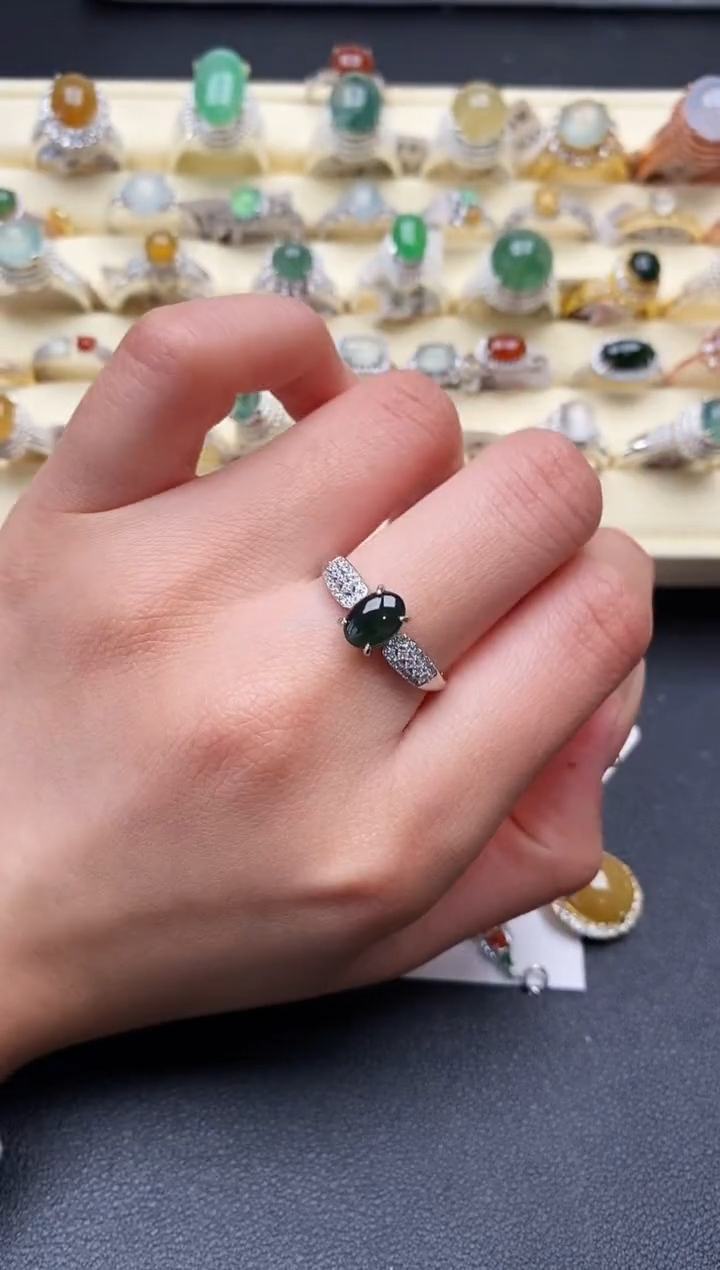 【闪购商品】翡翠戒指银S925镶嵌2222222+6
