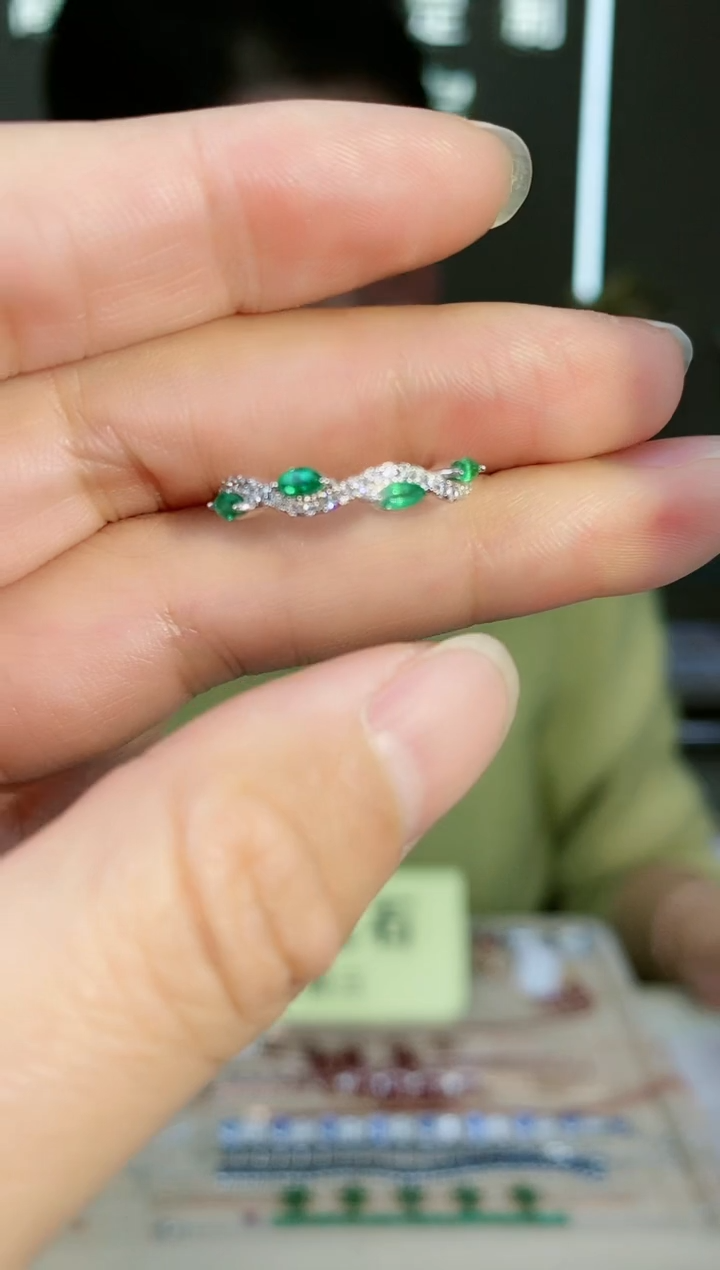 【闪购商品】祖母绿手饰银S925镶嵌手饰