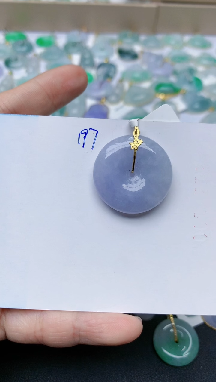 【闪购商品】翡翠颈饰18K金镶嵌天然翡翠A货    