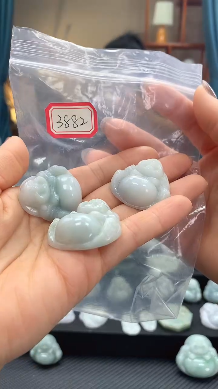 颈饰未镶嵌翡翠佛公3882 多样性发一件
