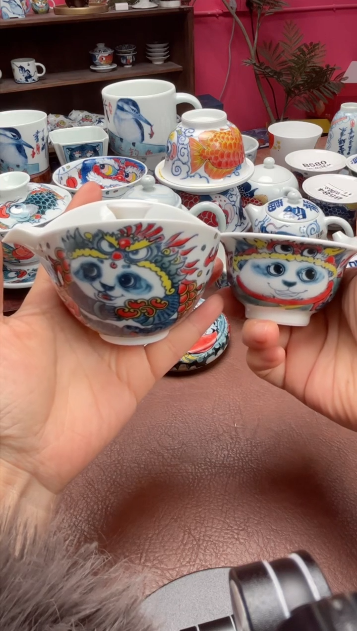 【闪购商品】昨明 （福利价格）熊猫手抓和杯子