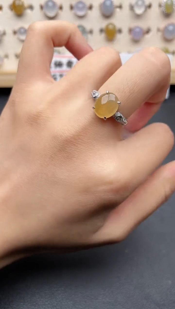 【闪购商品】翡翠戒指银S925镶嵌一物一证一礼盒