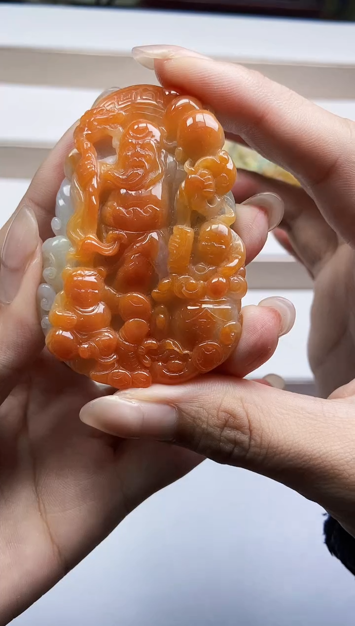 颈饰未镶嵌翡翠翡翠A货