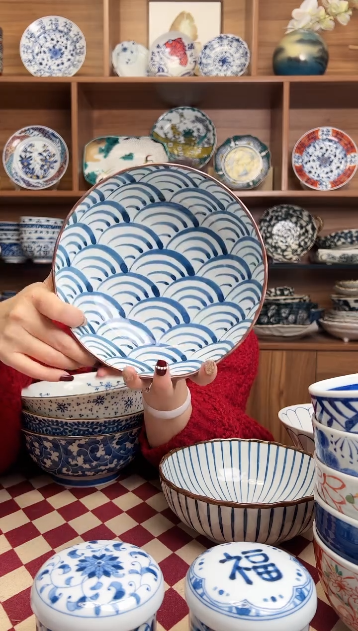 【闪购商品】瓷片海波纹18.5cm面钵    