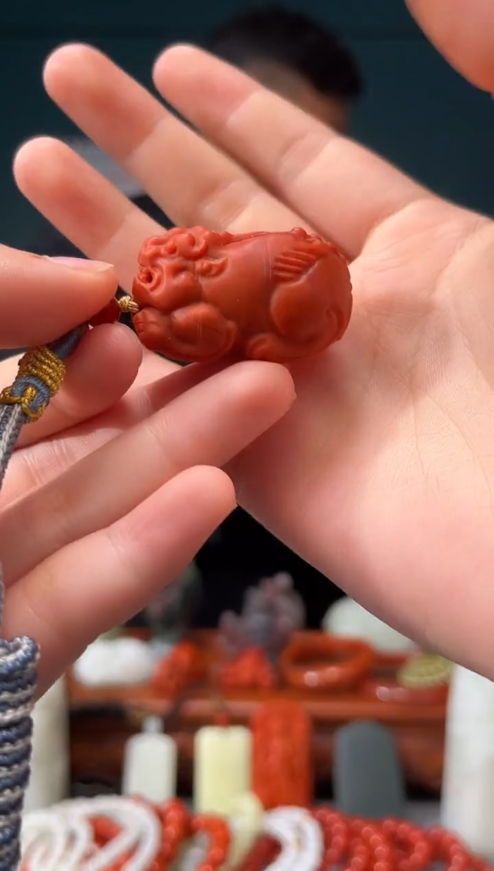 【闪购商品】南红玛瑙颈饰未镶嵌吊坠