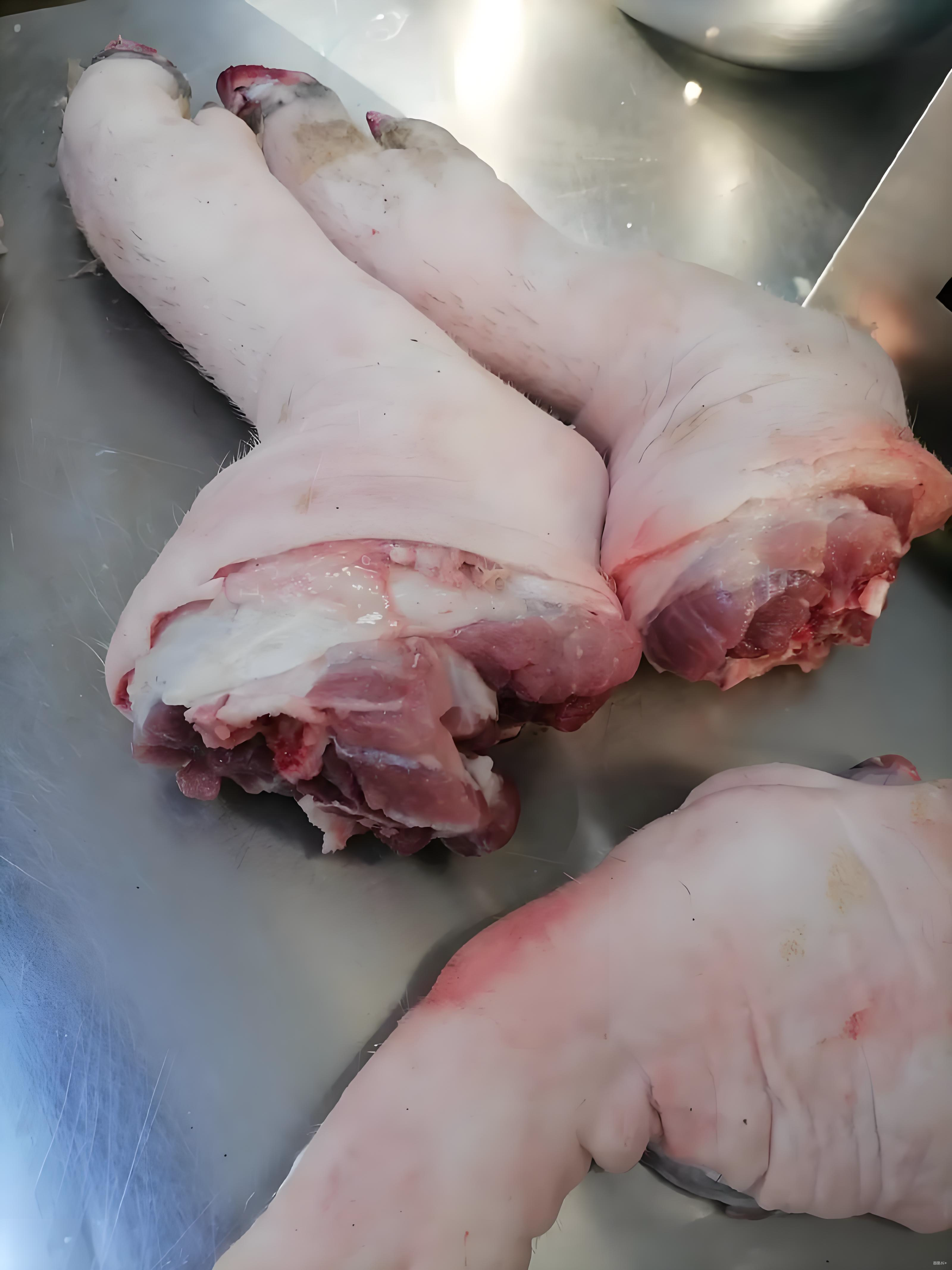 恩施大高山粮食猪新鲜带筋猪蹄散养农家生鲜冷链发货