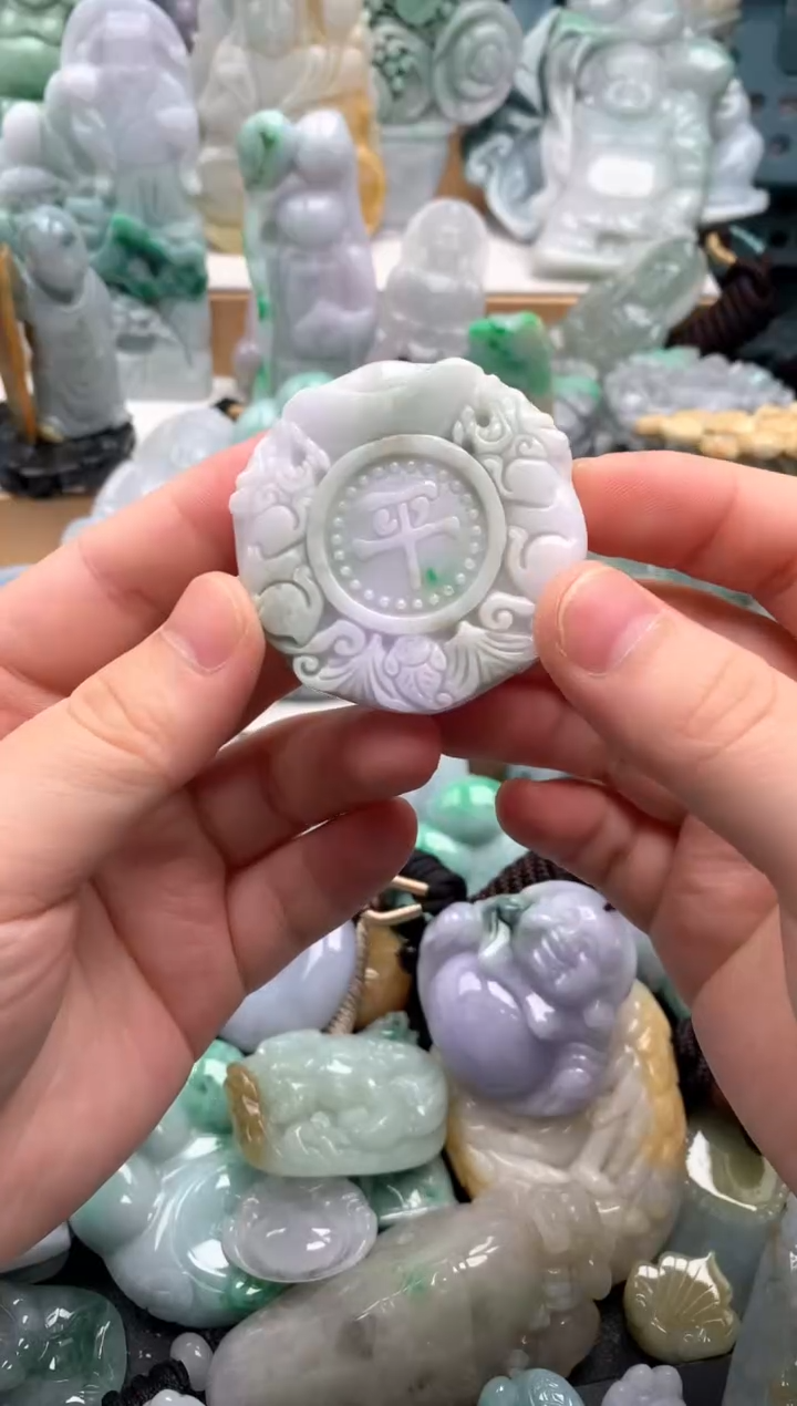 吊坠(不含链)未镶嵌翡翠1