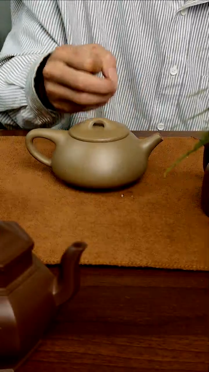 茶壶紫砂宜兴原矿紫砂作品