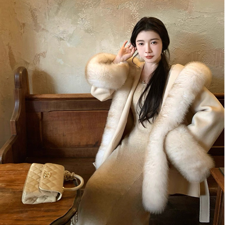渔小平【贵女】100羊毛手缝双面呢外套高级气质千金风狐狸毛领大衣