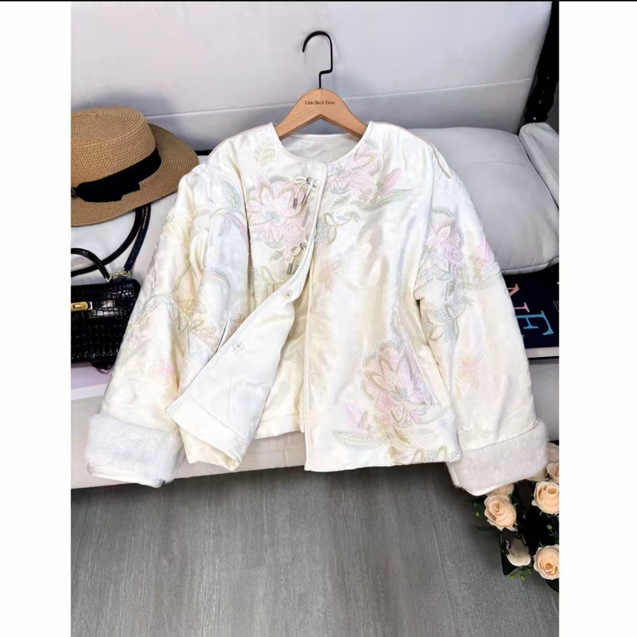 （兰雪）2025新中式国风苏绣羽绒服