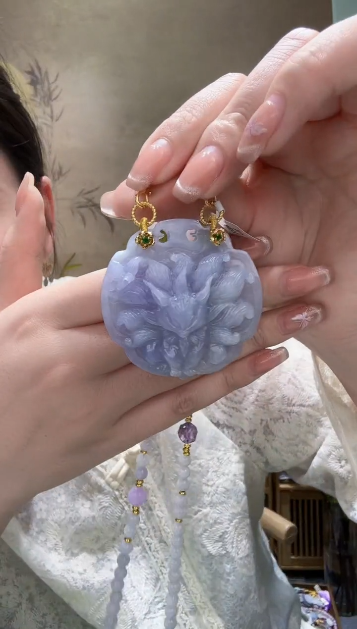 【闪购商品】翡翠未镶嵌颈饰吊坠