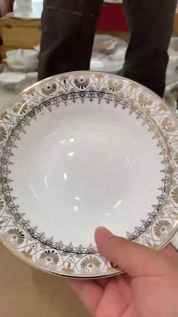 隆达小配套餐具8头帝王苑