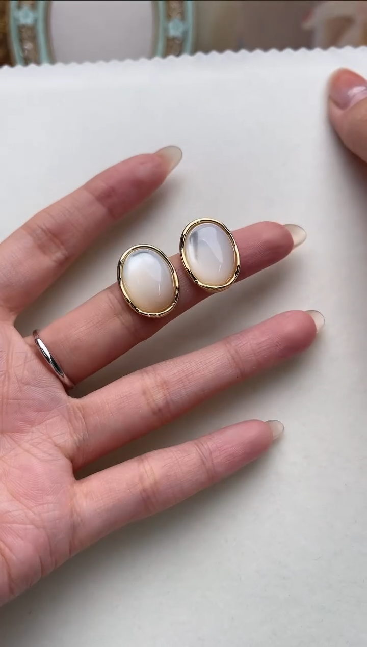 【闪购商品】贝壳（贝母）耳钉合金bp1058