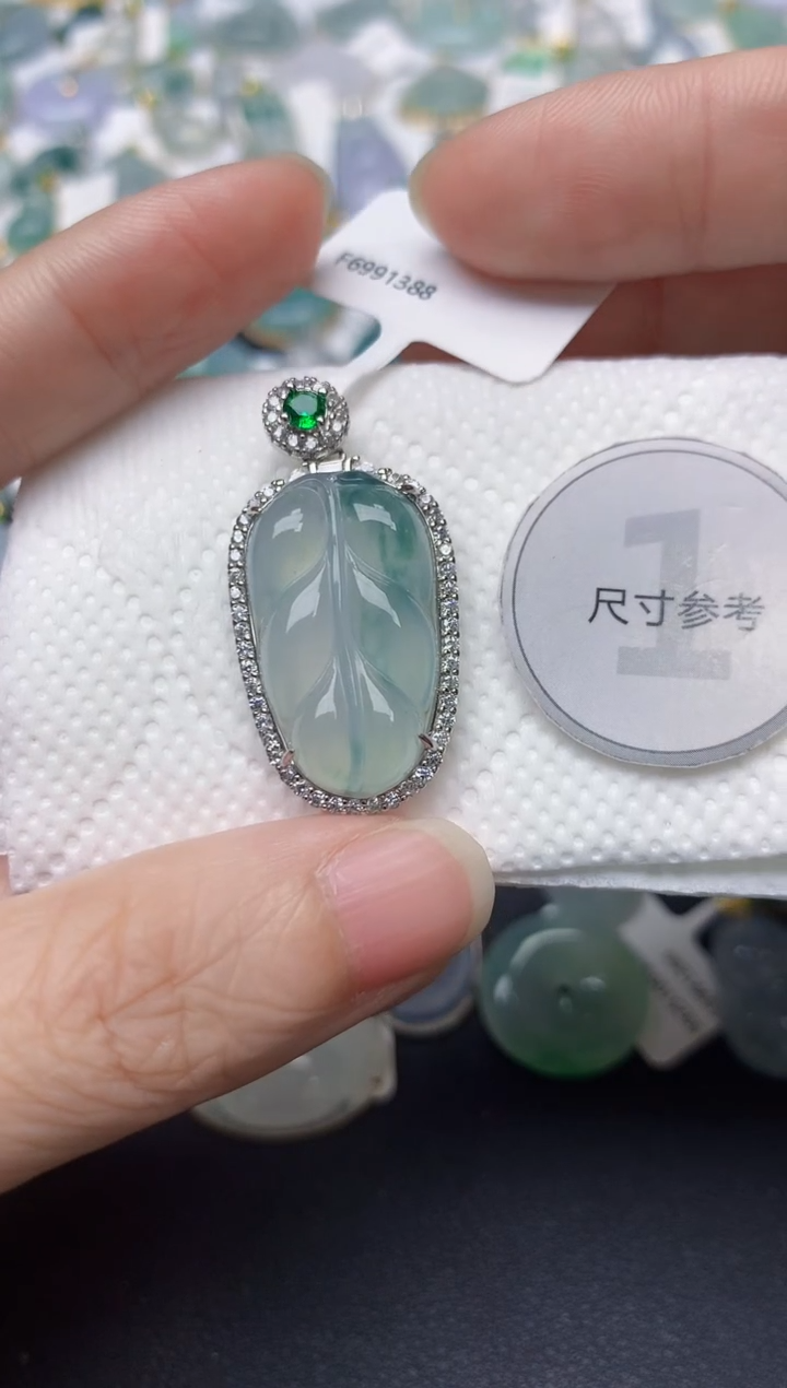 颈饰未镶嵌翡翠天然缅甸A货翡翠