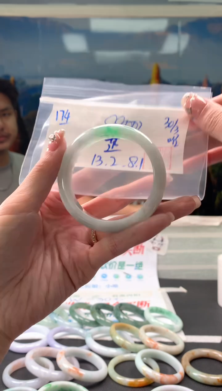 翡翠未镶嵌手镯翡翠手镯 下单联系小耳机#174