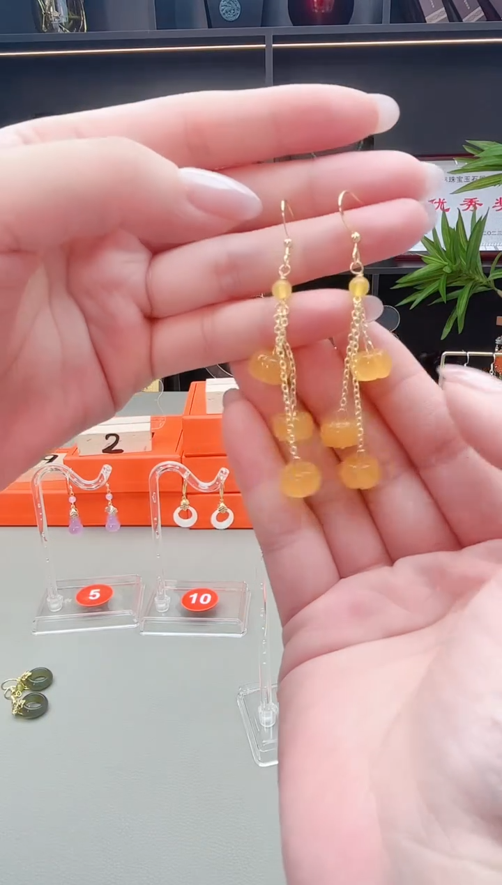 未镶嵌耳饰玛瑙/玉髓217000