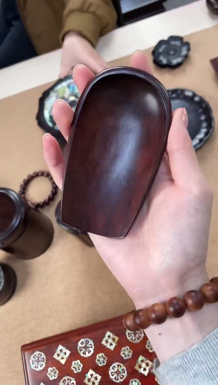 紫檀木类成套家具茶则