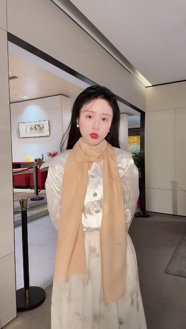 小****咩悠然 围巾 肉桂粉色  