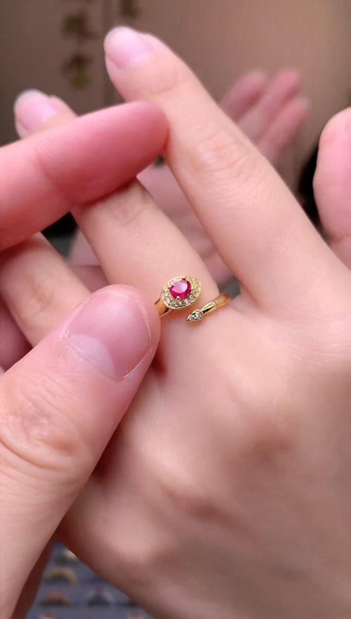 【闪购商品】红宝石戒指银S925镶嵌戒指